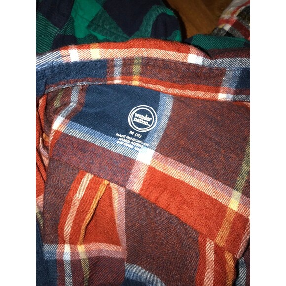 Boys Flannel Long Sleeve Button Up Shirt Bundle Size 8/Medium - Picture 6 of 8